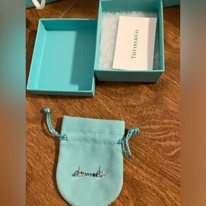 Return to Tiffany .925 Sterling Earrings